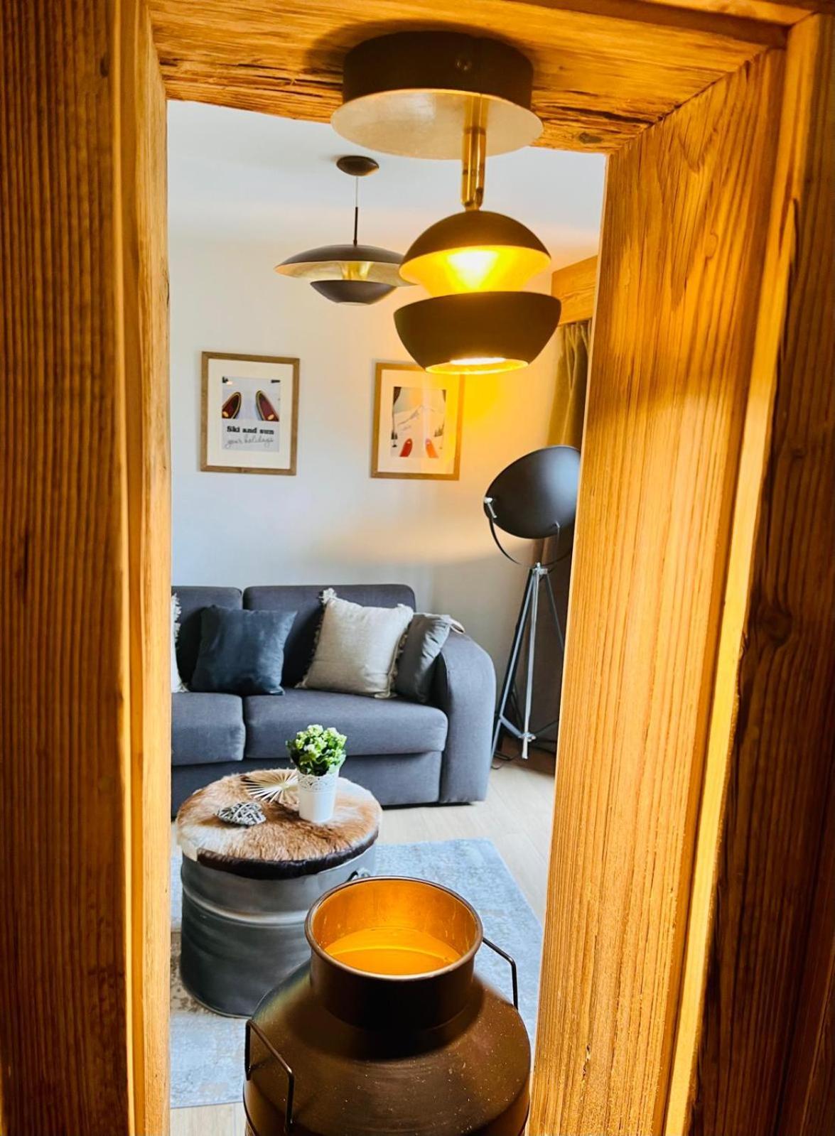 Chalet Apartment Les Balcons Enchantes Charmey Exterior photo
